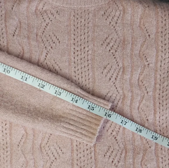 Place size 7/8 girls pink sweater - Picture 3 of 5